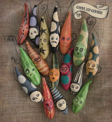 Works of Whimsy~ 16 ghoulish gourds ready for Ghoultide! Gourd Christmas, Fall Gourds, Halloween Gourds, Hand Painted Gourds, Gourds Crafts, Painted Gourds, Fall Halloween Crafts, Halloween Doll, Expressive Art