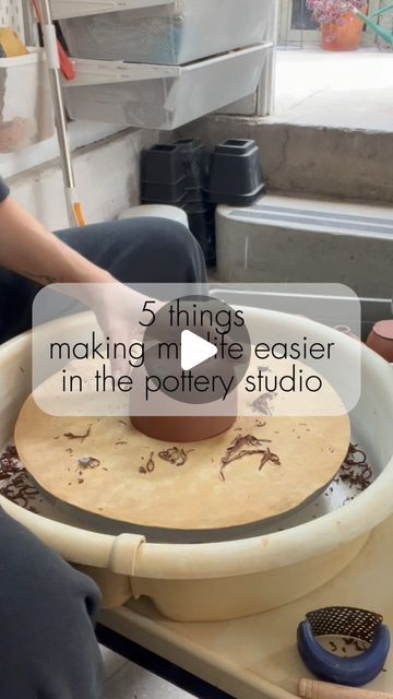 Fleur H.A.Reboul on Instagram: "- easing the process-
I thought I would share some of the things I learned to use in my studio and make my work much easier.
What are your little tricks?
Let me know if you have any questions!
.
.
.
.
.
.
#potterystudio #potterytips #potteryprocess #potterytricks #ceramicstudio #contemporaryceramics #potterylove #ceramicart #madeinla #handmadegift #sustainablegift #sustainableliving #playwithmud  #wheelthrown #ceramicstudio #ceramic #handmadeceramic #craftwomanship #femaleartist #frenchcrap #fharstudio #fhar" Learning Ceramics, Pottery Room, Ceramic Tools, Glazed Bowl, Pottery Videos, Pottery Workshop, Things I Learned, Clay Tools, Ceramic Studio