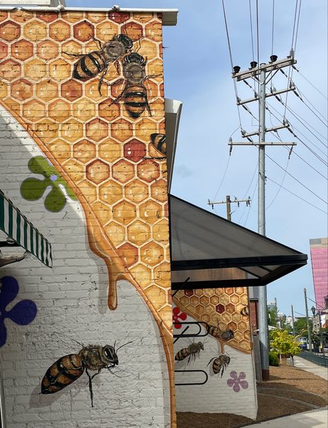 Bee Mural Ideas, Honeycomb Mural, Bee Mural, Honeycombs Drawings, Sunflower Mural, Garden Sitting Areas, Bee Icon, Restaurant Design Inspiration, Medusa Art