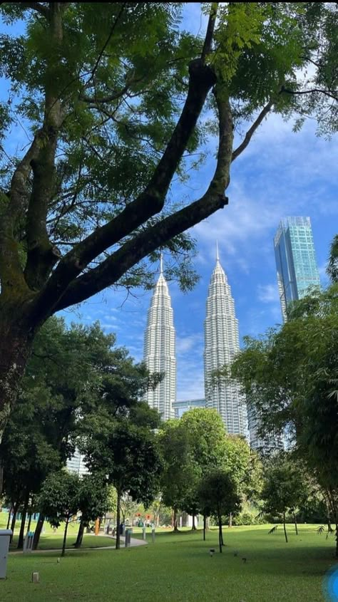 Travel Aesthetic Malaysia, Klcc Aesthetic, Malay Aesthetic, Kl Aesthetic, Kuala Lumpur Malaysia Aesthetic, Kuala Lumpur Aesthetic, Malaysia Wallpaper, Malaysia Aesthetic, Malaysia Trip