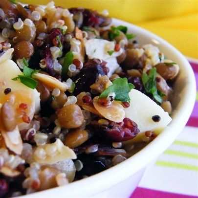 Cranberry Lentil and Quinoa Salad I "I loved this salad. It was good fresh, and even better after setting a day or two." Dried Cranberries Recipes, Delicious Vegetarian Dinner, Lentils And Quinoa, Dried Lentils, Quinoa Salad Recipes, Lentil Salad, Cranberry Recipes, Roast Dinner, Vegetarian Dinners