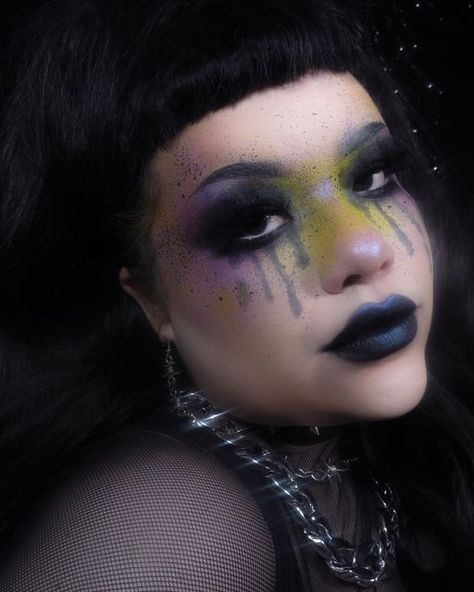 Nonbinary Eye Makeup, Pride Makeup Nonbinary, Non Binary Flag Makeup, Alt Pride Makeup, Nonbinary Makeup Pride, Non Binary Makeup Looks, Nonbinary Flag Makeup, Nonbinary Pride Makeup, Trans Pride Makeup