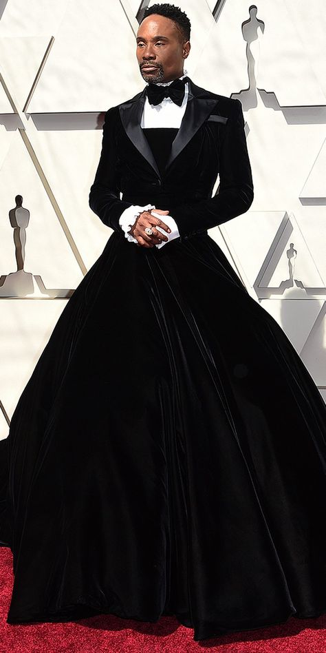 FOX NEWS: Billy Porter defends Oscars tuxedo gown after backlash Billy Porter speaking to Vogue before he walked the Oscars red carpet knew what he was in for among some social media users: Tuxedo Dress Prom, New Cinderella Movie, Vestidos Oscar, Billy Porter, New Cinderella, Met Gala Outfits, Gender Fluid Fashion, Magazine Vogue, Oscar Dresses