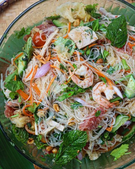 Glass Noodle Salad - C.HerCreations Vietnamese Pork Roll, Yum Woon Sen, Bean Thread Noodles, Hmong Food, Glass Noodle Salad, Cellophane Noodles, Vietnamese Pork, Pork Roll, Vermicelli Noodles