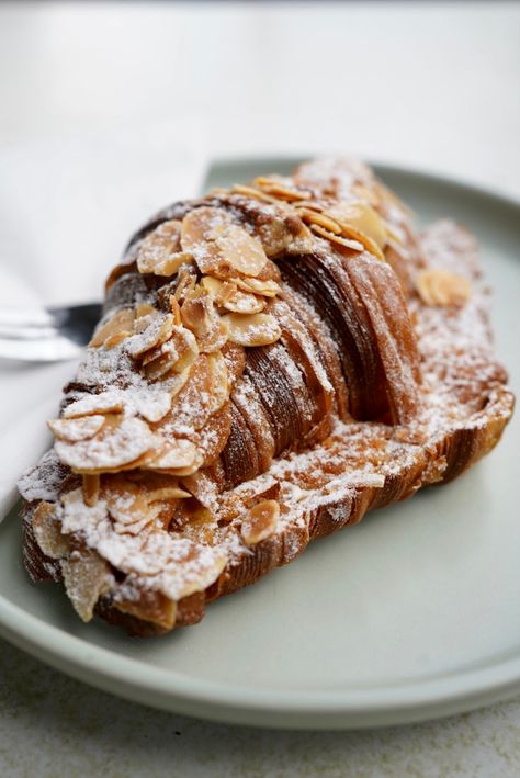 Light and airy photo of an almond croissant. Almond Croissant Photography, Almond Pie, Almond Croissant, Pastry, Almond, Pie