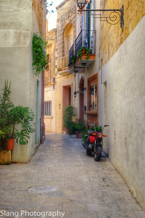 Italian Alleyway, Cyberpunk Scenery, Italy Wall Decor, Ontario Photography, Motorcycle Wall Art, Italian Wall Art, Mediterranean Art, Art Test, Temple Art