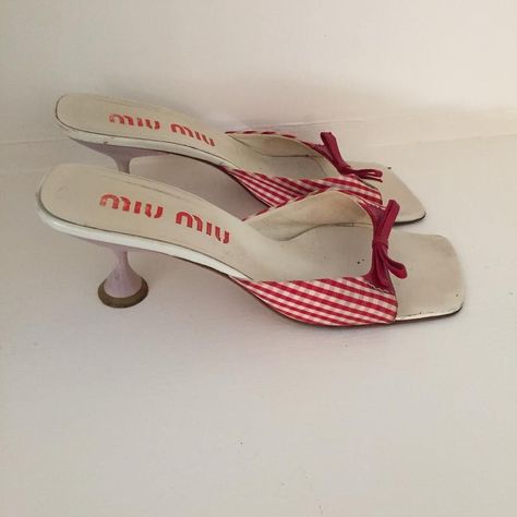 Vintage Kitten Heels, Unrealistic Wishlist, Miu Miu Heels, Vintage Kitten, Luxury Heels, Heels Aesthetic, Funky Shoes, Sandals Outfit, Miu Miu Shoes