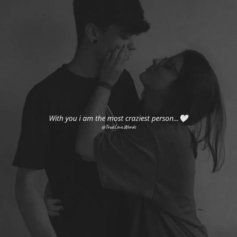 𝑆𝑎𝑟𝑎𝐴𝑟𝑦𝑎𝑛 ❤︎ Emotional Hug Images, Emotional Hug, Self Love Quotes Woman, Sweet Love Images, Hug Images, Cutwork Blouse, Couple Romantic, Girl Quote, Romantic Couple Images