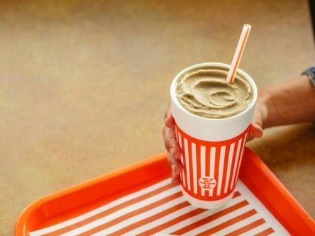 Whataburger Dr Pepper Shake Dr Pepper Milkshake Recipe, Dr Pepper Shake Recipe, Chicken Strip Sandwich, What A Burger, Buffalo Ranch Chicken, Franchise Food, Marie Presley, Breakfast Burger, Vanilla Shake