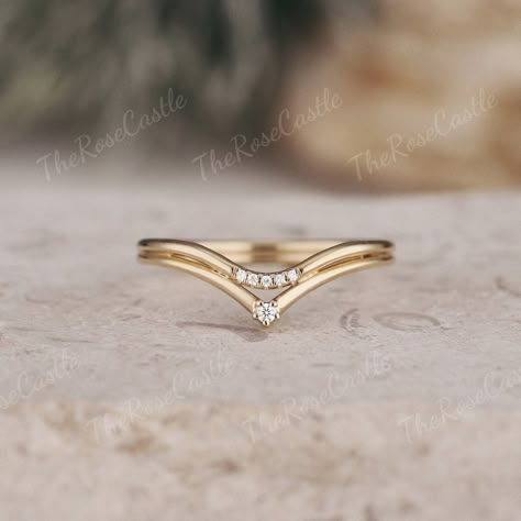 Unique Moissanite Wedding Band Vintage Gold Stacking Ring Curved Wedding band Minimalist Diamond Ring Custom Ring Personalized Gift For Her ITEM DETAILS ●Available in yellow, white or rose solid 10k, 14k or 18k gold. This ring can be made in Platinum. ❀❀Wedding band stone: Moissanite / Diamond Shape: Round Weight: about 0.04ct Band width around 1.6mm Visit my shop for more jewelry: https://www.etsy.com/shop/TheRoseCastle if you would like to customize your unique ring, you may contact us about your ideas and pictures. Hope I could get the chance to create fabulous rings for you! ❀Production ---- This ring is handmade and very good quality! Please allow 2-4 weeks for production. It can be made to any ring size.  ❀Engraving service We accept the engraving order, leave a note when placing an Cradle Wedding Bands, Ring Stacking Ideas Wedding Bands, Engagement Etiquette, Wedding Ring Enhancers, Minimalist Diamond Rings, Wedding Band Vintage, Gold Stacking Ring, Ring Enhancer, Light Blue Wedding