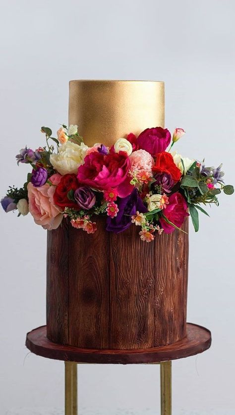 Cake Designs For Women, Trendy Cake Designs, Trendy Cakes, Western Cake, Tree Stump Cake, Cake Styles, Cake Rustic, Wedding Cake Art, Metallic Cake