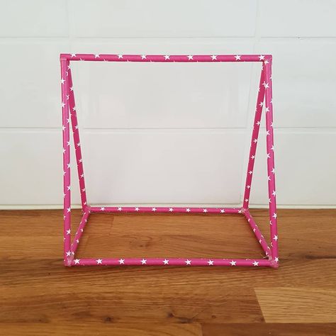 Made a clothing rack to Barbie. But how to do the hangers? 🤔 #barbie #clothingrack #barbiediy #diyforkids #paperstraw #gluegun… Barbie Clothes Rack Diy, Barbie Hangers Diy, American Doll House, Hanger Diy, Dolls Clothes Diy, Sewing Doll Clothes, Kids Projects, Barbie Diy, Barbie House