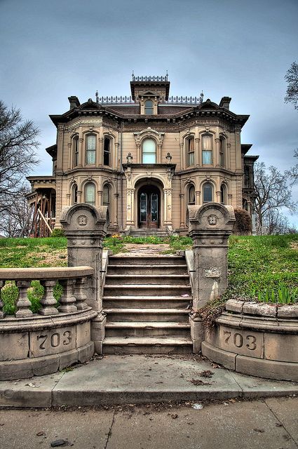 Abandoned in St. Joseph City, Missouri.  Unbelievably beautiful. Location Unknown, Abandoned Mansion, Old Mansions, Abandoned Mansions, Haunted Places, Abandoned Buildings, Abandoned Houses, Old Buildings, Beautiful Architecture