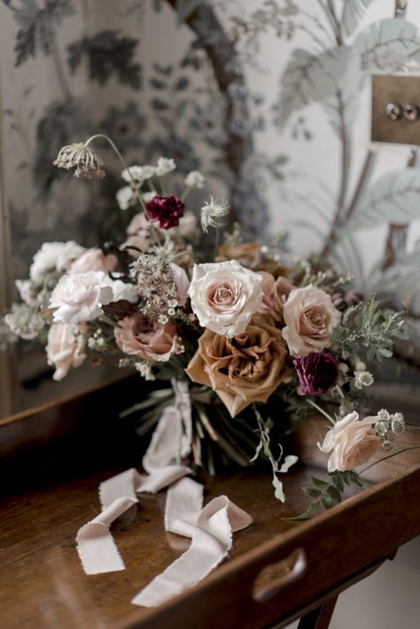 Soft Pink and Muted Orange Wedding Roses Moody Wedding Flowers, Christmas Wedding Ideas, Romantic Dresses, St Giles, Winter Wedding Flowers, Dark Wedding, Moody Wedding, Twelve Days Of Christmas, Wedding Color Palette