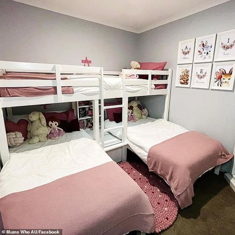 Three Bed In One Room, Three Beds, Separate Beds, Sharing A Room, Kids Bedroom Inspiration, Old Room, Shared Room, Daughters Room, Shared Bedrooms