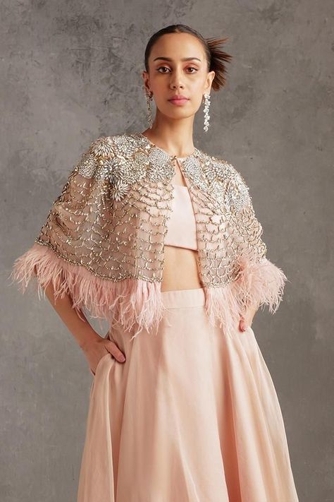 Cape For Women, Stone Embroidery, Tulle Cape, Feather Fringe, Pink Cape, Fish Scale Pattern, Fashion Courses, Organza Skirt, Drape Saree