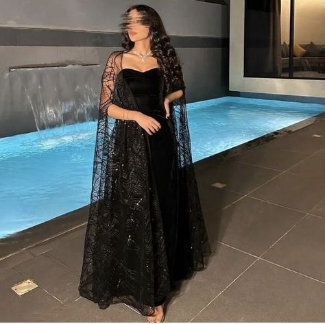 Prom Dresses With Shawl, Glitz And Glam Prom Dress, Prom Dress With Shawl, Katsuki Yuri, Satin Evening Dress, Satin Evening Dresses, Elegant Dresses Classy, Evening Dress Fashion, فستان سهرة