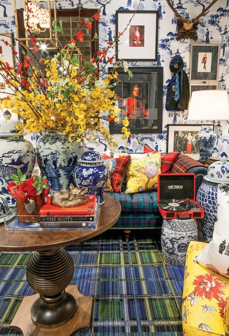 Designer Q&A: Scot Meacham Wood - Southern Home Magazine Yellow Hyacinth, Living In San Francisco, Southern Homes, New England Homes, English Design, Southern Home, Cole And Son, House And Home Magazine, Elle Decor