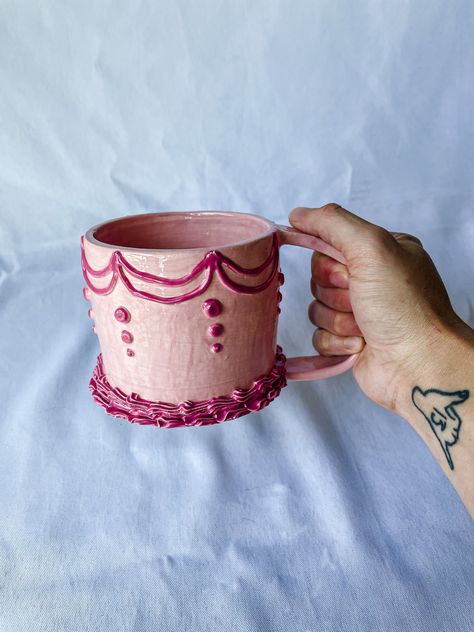 Ceramic Mug sculpted to look like a cake with light and dark pink "frosting". Dishwasher safe Cake Ceramic, Cupcake Mug, Ceramic Packaging, Clay Workshop, Cake Mug, Pink Frosting, Cerámica Ideas, Ceramic Ideas, Box Packaging Design