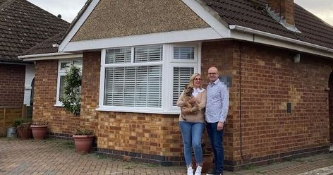 Ginny Simpson stumbled across a listing for a 1950s bungalow at work and sent it to her husband as a "joke" - but not long after they sold their home and began the transformation job Semi Detached Bungalow Renovation, Bungalow To 2 Storey Before And After, Uk Bungalow Renovation, Small Bungalow Renovation, 1950s Bungalow Renovation, Small Bungalow Interior Ideas, Brick Bungalow Exterior Makeover, Chalet Bungalow Renovation, Bungalow Renovation Before And After Uk