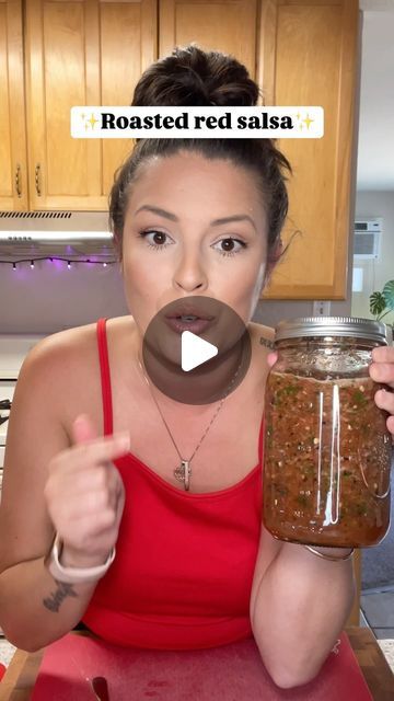 Malinda Rocha on Instagram: "Roasted red salsa or salsa roja is what we had the MOST in my house growing up❤️

#redsalsa #salsaroja #salsarecipe #sahm #momblogger" Roasted Red Salsa, Salsa Ideas, Roasted Salsa Recipe, Football Foods, Restaurant Style Salsa, Dry Rubs, Red Salsa, Salsa Recipes, Mexican Foods