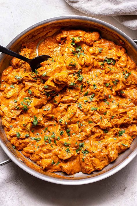 Protein In Chicken, Easy Butter Chicken, Butter Chicken Sauce, Butter Chicken Recipe Easy, Yogurt Marinade, Greek Yogurt Chicken, Easy Butter, One Skillet, Butter Chicken Recipe