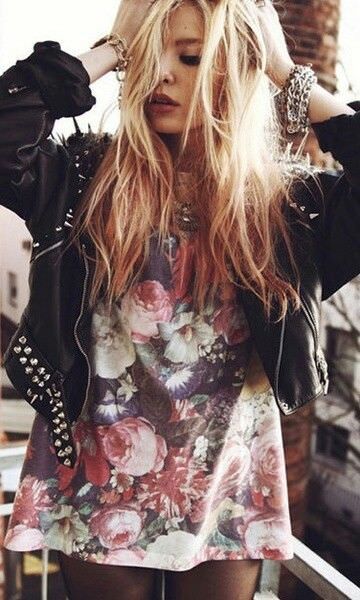 Inspiration: Floral Grunge - Album on Imgur Style Edgy Soft Grunge, Classy Punk, Grudge Outfits, Punk Clothes, Soft Grunge Hair, Eclectic Chic, Look Grunge, Boho Chique, Look Rock