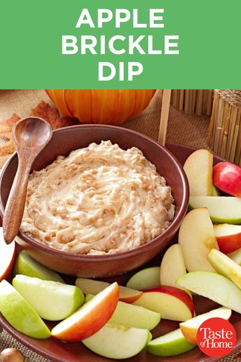 Apple Brickle Dip Recipe, Apple Cinnamon Dip, Apple Brickle Dip, Apple Dipping Station, Brickle Dip, Apple Appetizers, Fall Snack Mixes, Sweet Dip, Tailgate Ideas