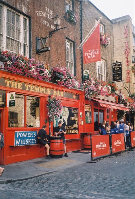 aesthetic film photography in dublin Dublin Film Photography, Aesthetic Film Photography, Temple Bar Dublin, Aesthetic Film, Temple Bar, Dublin Ireland, Film Photography, Dublin, Times Square