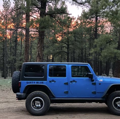 Chief Blue Jeep Wrangler, Blue Jeep Aesthetic, Blue Truck Aesthetic, Blue Jeep Wrangler Aesthetic, Navy Blue Jeep, Types Of Jeeps, Blue Jeep Wrangler, Jeep Lights, Blue Jeep