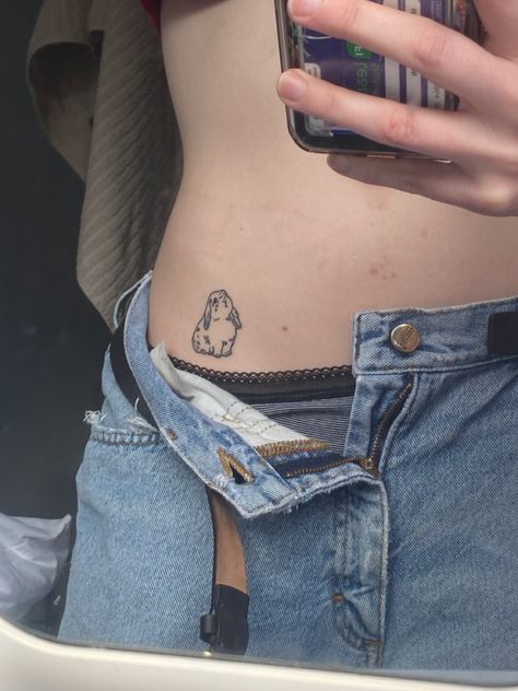 bunny tattoo on hip mirror selfie Hase Tattoos, Bunny Tattoo, Bunny Tattoos, Cute Little Tattoos, Cute Tiny Tattoos, Discreet Tattoos, Dainty Tattoos, Subtle Tattoos, Dream Tattoos