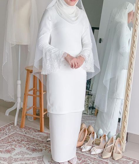 Dress Melayu, Dress Nikah, Melayu Wedding, Kurung Lace, Baju Kahwin, Nikah Outfit, Muslimah Wedding Dress, Nikah Dress, Muslimah Wedding