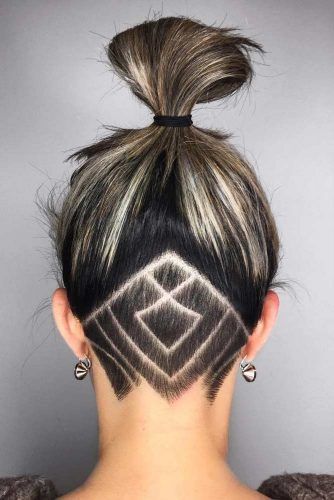 Stylish Undercut Hair Ideas for Women ★ See more: http://glaminati.com/women-undercut-hair-ideas/ Undercut Hair Designs, Undercut Hairstyles Women, Undercut Long Hair, Undercut Designs, Shaved Hair Designs, Shaved Undercut, Hair Tattoos, Penteado Cabelo Curto, Undercut Hairstyles