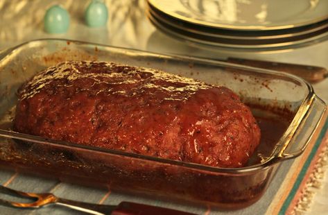 It started out with a simple post on my Facebook page in January, where I noted that I had made a ham loaf with Christmas leftovers. Pennsylvania Dutch Recipes, Christmas Leftovers, Cooking Oatmeal, Leftover Ham Recipes, Pork Ham, How To Cook Ham, Leftover Ham, Loaf Recipes, Amish Recipes