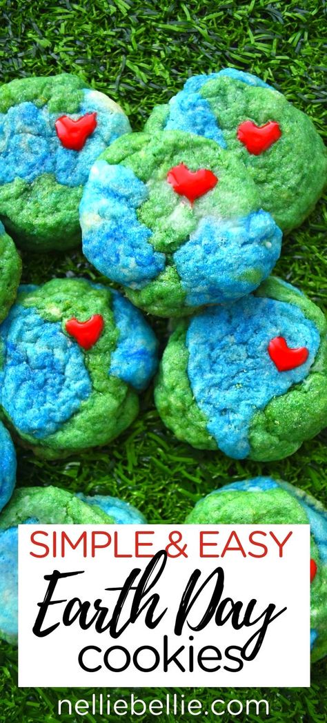 These cookies are a fun food idea to celebrate Earth day. These treats can be made with the yummy homemade sugar cookie recipe included OR with your favorite purchased sugar cookie dough. Great for kids! #earthday Earth Day Cookies, Homemade Sugar Cookie Dough, Simple Sugar Cookies, Cookie Recipes For Kids, Recipes For Kids To Make, Sugar Cookie Recipe Easy, Simple Sugar, Earth Day Crafts, Earth Day Activities