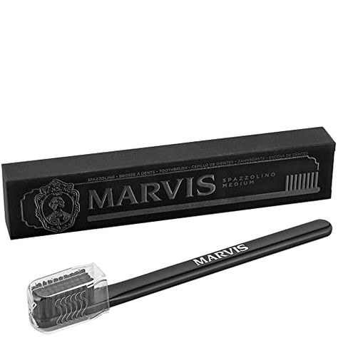 Marvis Toothbrush Marvis Toothpaste, Toothbrush Travel Case, Pasta Dental, Travel Toothbrush, Wet Shaving, Bright Smile, Manicure Y Pedicure, Black Acrylics, Travel Case