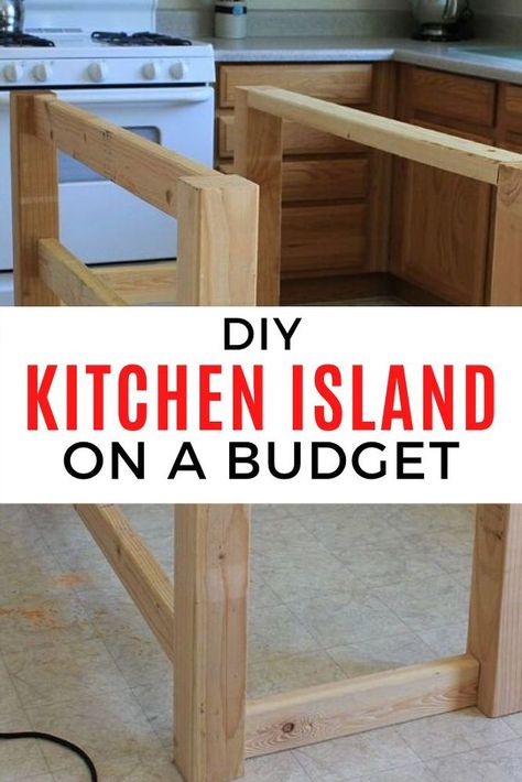 Pallet Island, Build Kitchen Island, Pallet Kitchen Island, Diy Kitchen Makeover Ideas, Small Kitchen Island Ideas, Kitchen Island Makeover, Diy Kitchen Ideas, Kitchen Island Diy, Kitchen Island On Wheels