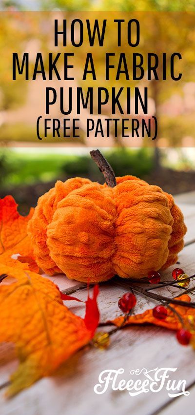 Fleece Sewing, Pumpkin Tutorial, Fall Sewing Projects, Fleece Projects, Plastic Easter Eggs, Beginner Sewing, Autumn Crafts, Fabric Pumpkins, Diy Pumpkin