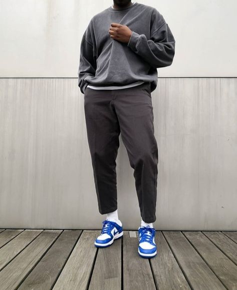 Kentucky Dunks Outfit, Big Men Style, Nike Dunk Outfit, Men Drip, Dunk Outfit, Dunks Outfit, Outfit Aesthetics, Classy Streetwear, Street Outfits