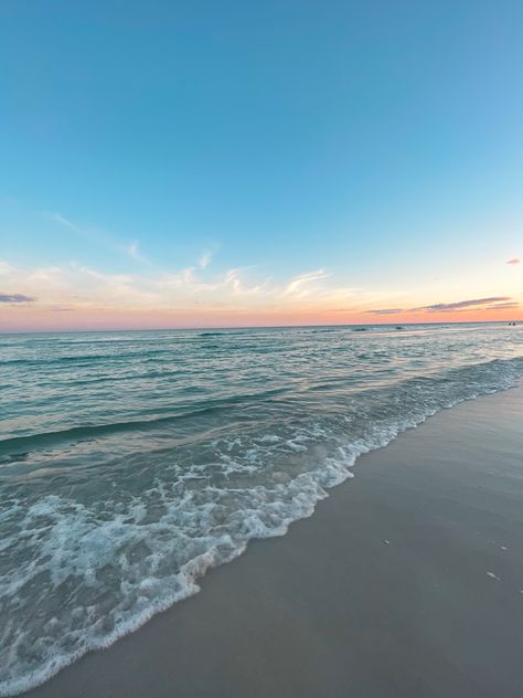 Pretty Beach Wallpapers, Pensacola Florida Aesthetic, Summer Backgrounds Iphone, Pink Beach Sunset, Florida Pensacola, Florida Wallpaper, Florida Vibes, Pensacola Beach Florida, Sunset Pink