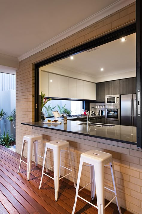 Kitchen Window Bar, American Kitchen Design, Modern Kitchen Bar, Kitchen Window Design, Kitchen Bar Design, Indoor Outdoor Kitchen, American Kitchen, Modern Kitchen Design Open Concept, Kitchen Design Decor