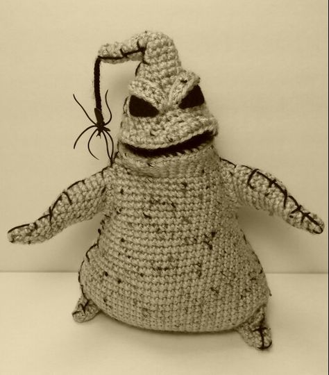 It's Oogie Boogie! I made this Amigurumi Oogie Boogie for my sister's birthday. Oogie Boogie Man, Crochet Monsters, Halloween Crochet Patterns, Oogie Boogie, Fun Crochet Projects, Halloween Crochet, Diy Crochet Projects, Awesome Art, Coraline