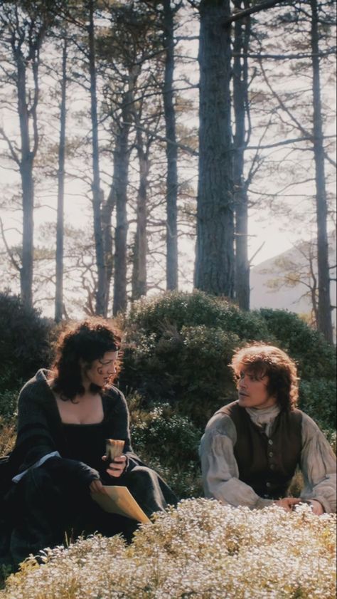 Claire And Jamie, Have Courage And Be Kind, Lockscreen Wallpaper, Jamie Fraser, Be Kind, Outlander