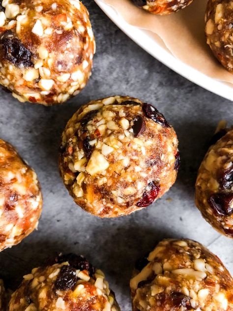 These Trail Mix Energy Balls are a quick meal prep for a delicious and energizing snack throughout the week. Spicy Trail Mix Recipes Healthy, Energy Balls No Nuts Protein Bites, Energy Bites Dates Peanut Butter, Nut Free Trail Mix Healthy, Cranberry Uses, Trail Mix No Raisins, How To Cook Liver, Quick Meal Prep, Dried Pineapple