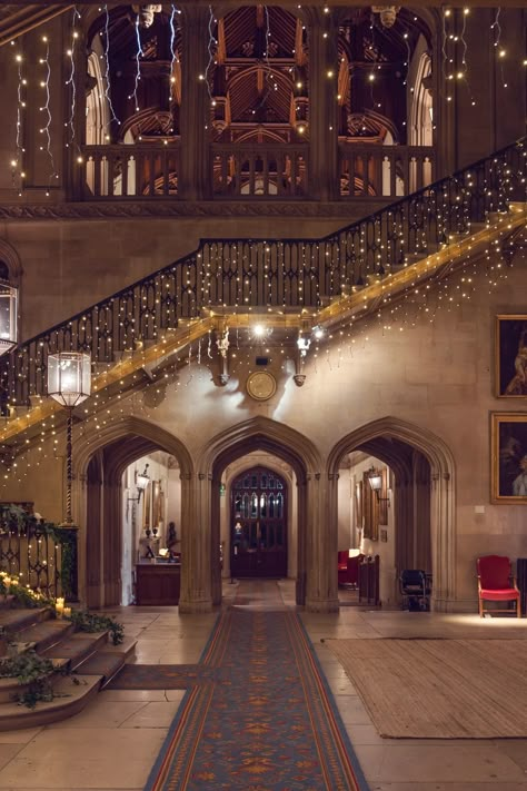 Staircase Wedding Ceremony, Grand Staircase Wedding Decor, Ashridge House Wedding, Cosy Wedding, Christmas Lights Wedding, Ashridge House, Wedding Cake Theme, Wedding Staircase, Double Staircase