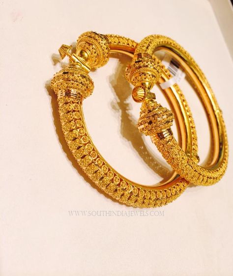 Gold Adjustable Bangle Designs, 22K Gold Adjustable Bangle Models, Adjustable Gold Bangle Collections. Jewellery Model, 22k Gold Bangles, Gold Bangles Indian, Gold Jewels Design, Gold Bangles For Women, Gold Jewelry Outfits, Gold Bangle Set, The Bangles, Gold Jewelry Stores