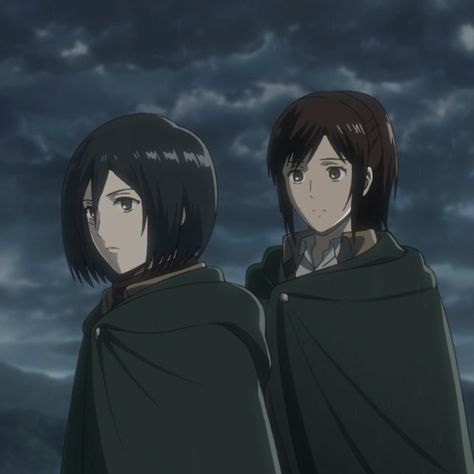 Sasha Braus And Mikasa, Mikasa X Sasha Fanart, Sasha And Mikasa Matching Pfp, Sasha X Mikasa, Mikasa X Sasha, Sasha And Mikasa, Mikasa And Sasha, Anime Group Of Friends, Anime Duos