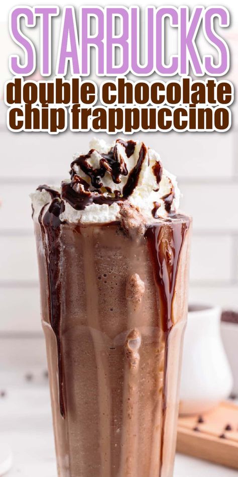 Chocolate Frappuccino Recipe, Double Chocolate Chip Frappuccino, Drink To Make At Home, Chocolate Chip Frappe, Starbucks Chocolate, Pink Drink Recipes, Frappe Recipe, Frappuccino Recipe, Copycat Starbucks