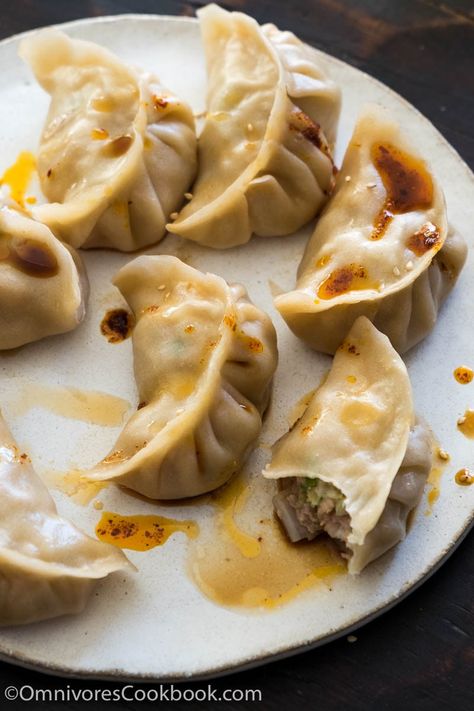 Pork Dumplings, Dumpling Filling, Pork Dumpling, Best Chinese Food, Steamed Dumplings, Mapo Tofu, Smitten Kitchen, Dumpling Recipe, God Mat