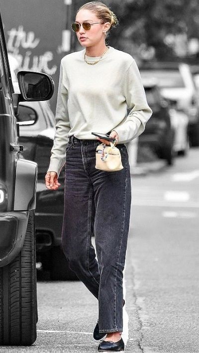 Gigi Hadid Flamboyant Natural, Gigi Hadid 2023 Style, Gigi Hadid Street Style 2023, Gigi Hadid Style Winter, Gigi Hadid 2024, Gigi Hadid Winter Outfits, Gigi Hadid Outfits Casual, Gigi Hadid 2023, Gigi Hadid Style Outfits